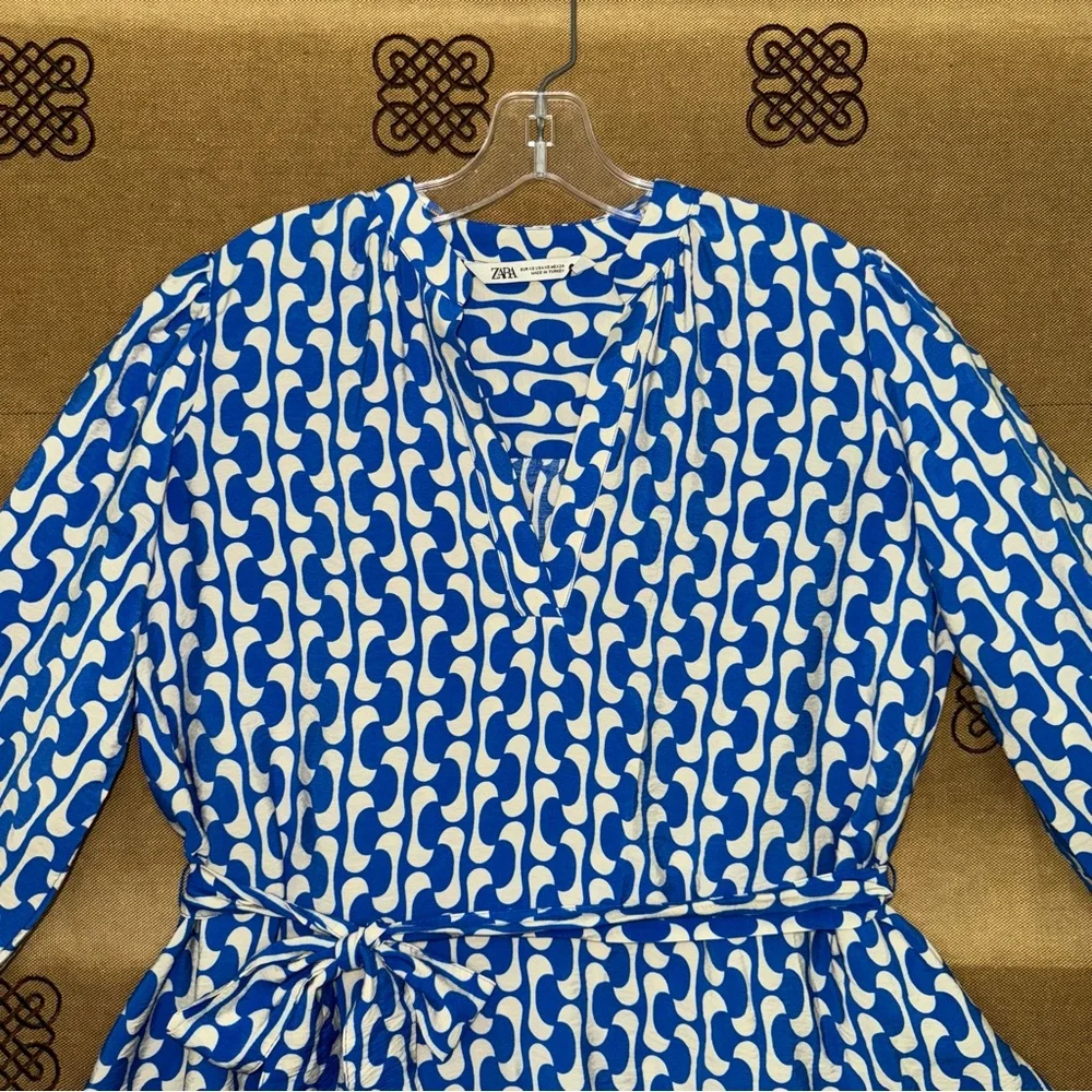 Zara Blue/White Geometric Belted Mini Dress Size XS
Excellent Condition - Picture 7 of 16